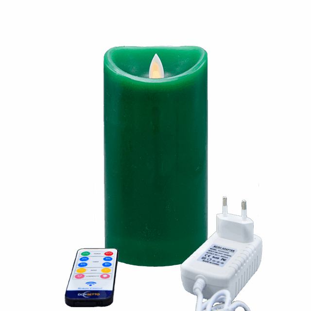 Aufladbare LED-Wachskerze mit bewegender Flamme – Grün – D 7,5 × H 15 cm